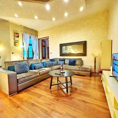 Ultra Central Apartment / 10 Ppl Будапешт Екстер'єр фото